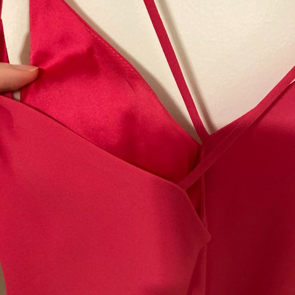 Pink slip dress - Picture 3 of 3